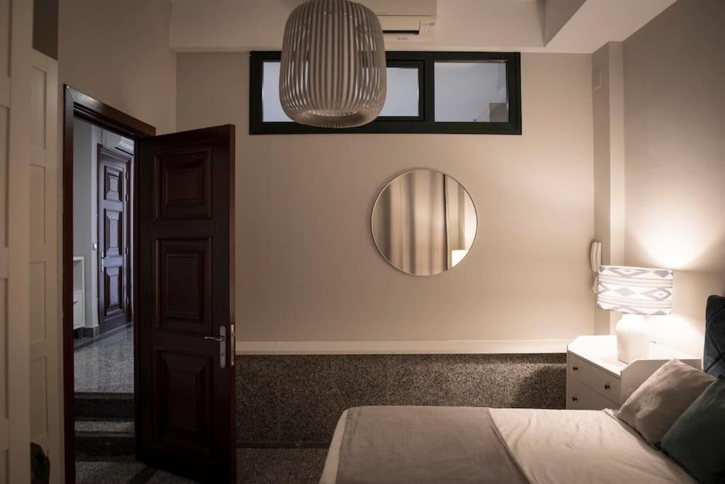 Apartamento En Centro Historico Con Patio Romano San Lorenzo de El Escorial Bagian luar foto