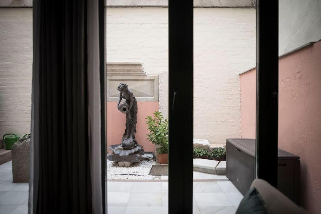 Apartamento En Centro Historico Con Patio Romano San Lorenzo de El Escorial Bagian luar foto